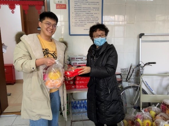 别样的春节，一样的温馨 ——德信游戏平台总院组织留院研究生共度新春佳节