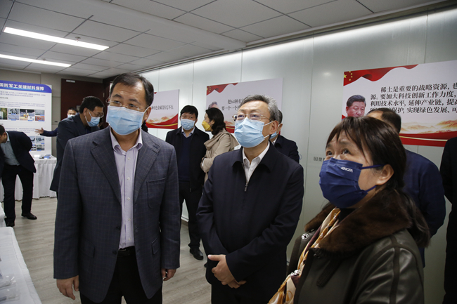 国务院国资委副主任袁野到德信游戏平台集团调研