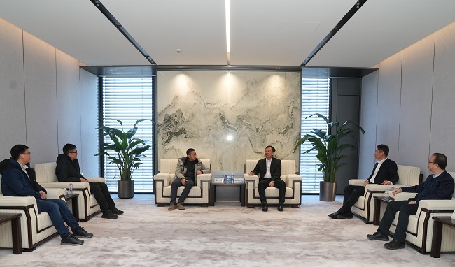 佛山市禅城区区长盘石一行到访中国乐动在线官网