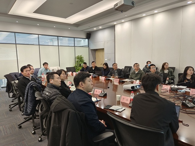 中国德信游戏平台副总经理黄倬一行赴长安新能源调研交流