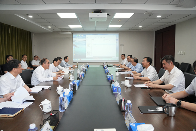 河北省副省长董兆伟一行到访中国乐动在线官网