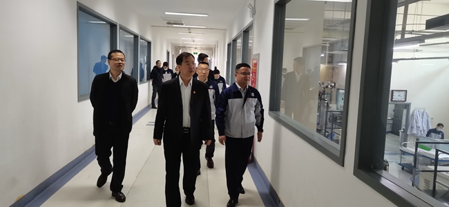 中国乐动在线官网党委书记、董事长赵晓晨到乐动在线官网国晶辉调研