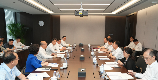  河北省委副书记、省长王正谱一行到访中国乐动在线官网