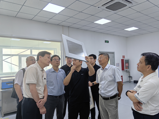 中国乐动在线官网外部董事到乐动在线官网粉材、乐动在线官网硅调研